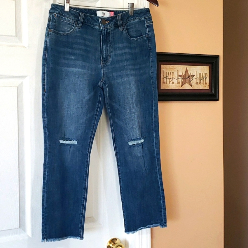 CAbi Sz 10 cropped womens jeans - #49-T💛